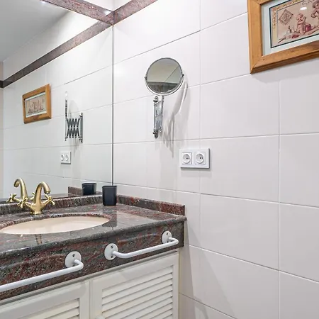 Patagonia Downtown & By Beauty *